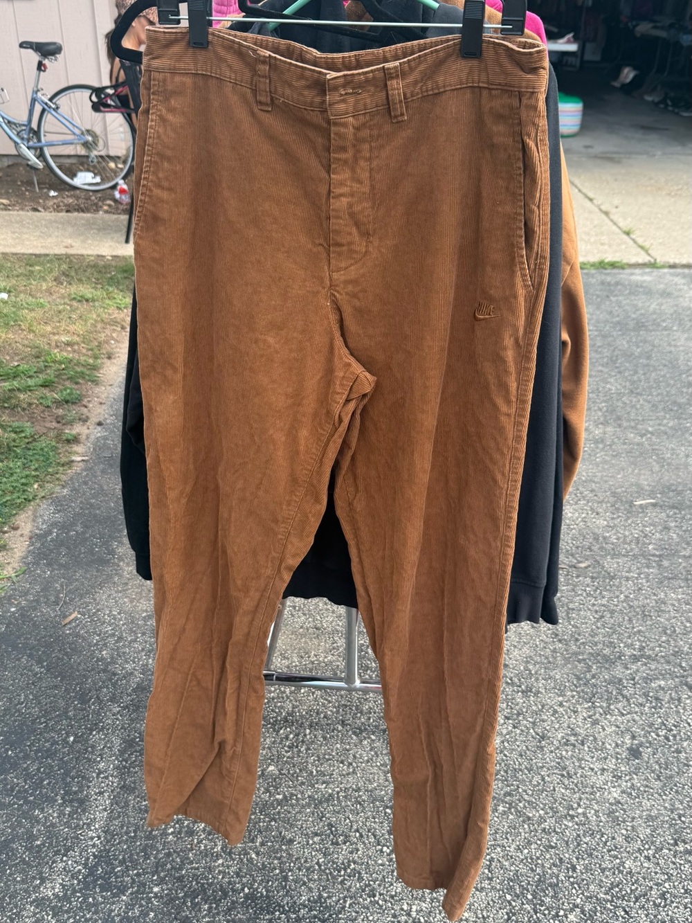 Nike Men’s Corduroy Pants in Chestnut Brown